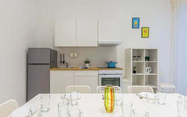 White&Blue Apartment at Sanità  by Wonderful Italy