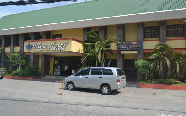 Capital O 740 Bliss Hotel Dau
