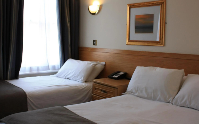 Regency Hotel Westend