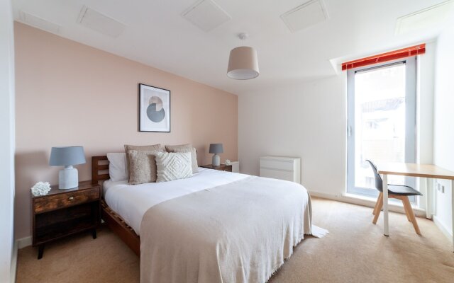 The Stratford Apartments
