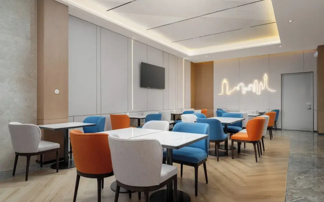 Holiday Inn Express Zhengzhou Nongye Road by IHG