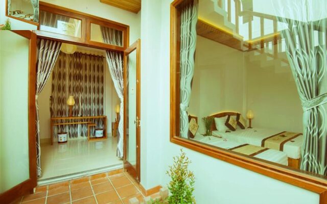 Riverside Plum Garden Homestay