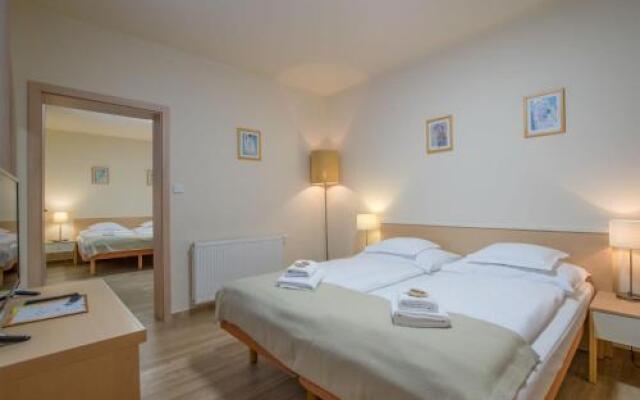 Hotel Slunecna Louka