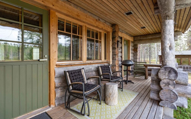 Kuukkeli Log Houses Villa Aurora (Pupula)