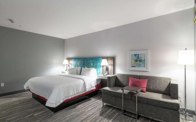 Hampton Inn & Suites Dallas East