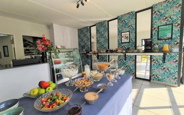 MINT Express Melrose View