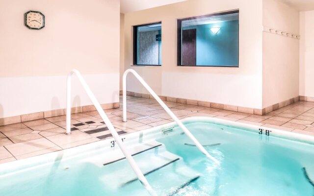 Travelodge by Wyndham Kalispell