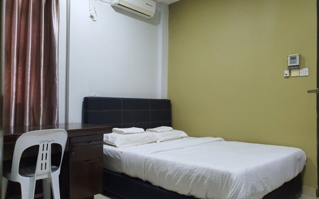 Sena Home Homestay 819 by Oyo Rooms