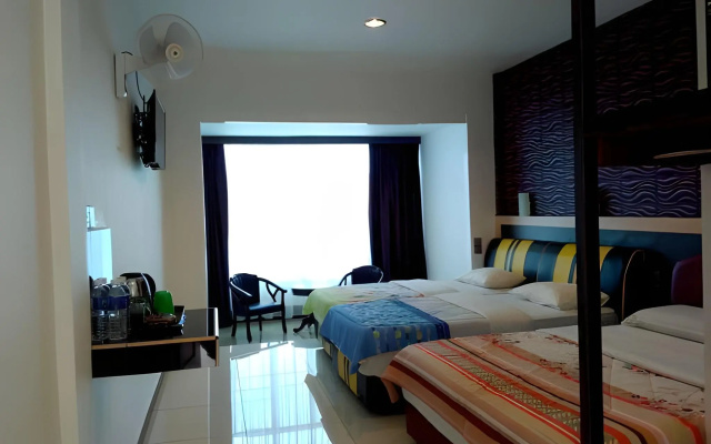 Strawberry Garden Hotel – Guest Rooms – Ranau
