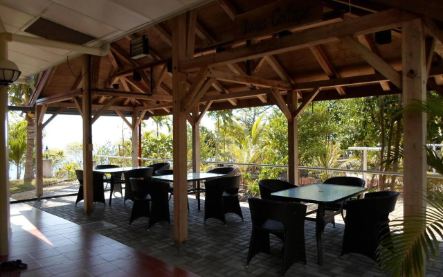Meili Beach Resort
