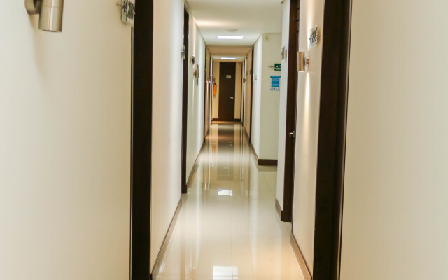 Loyds Hotel