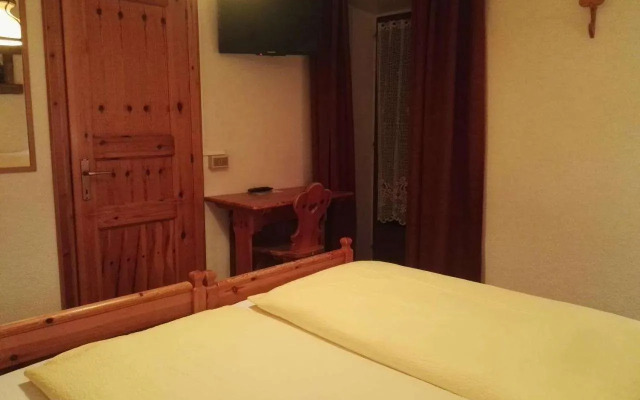 Garni Al Silvestri Vei