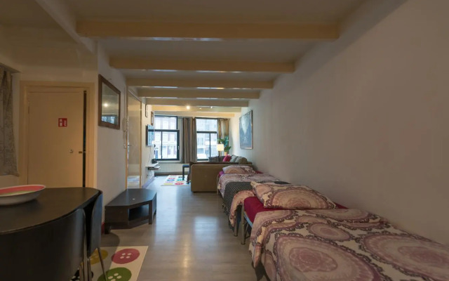 Amsterdam Cool Bed & Breakfast