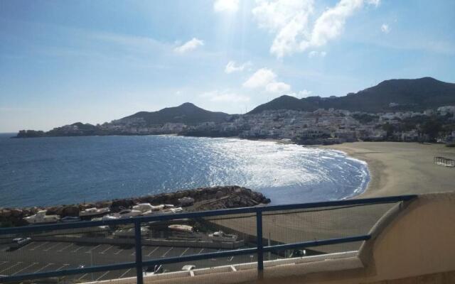 Apartamentos El Puerto