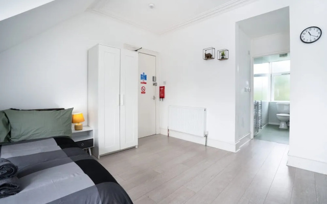Cosy Fully Equipped Studio 5 Close to University