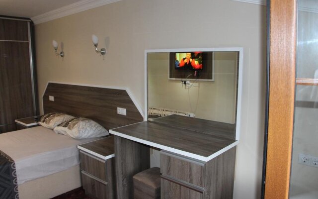 Yanki Otel