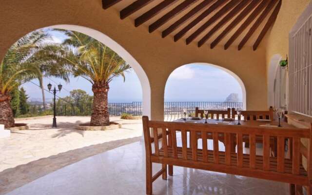 Villa 3 Bedrooms With Pool Wifi And Sea Views 106384