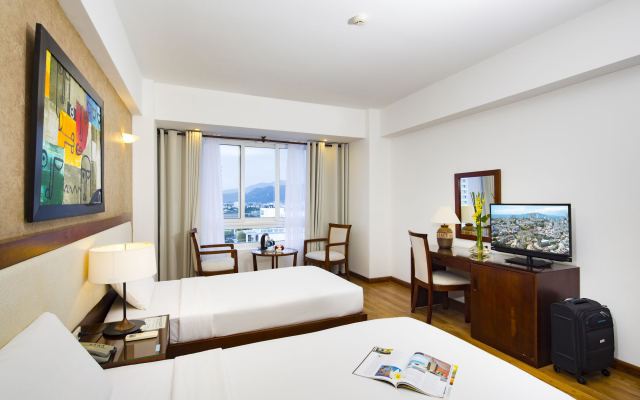 Starlet Hotel
