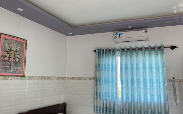 Le Giang Hotel