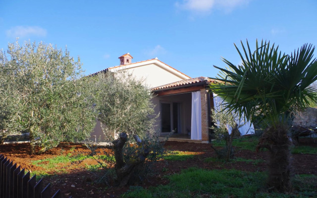 House Matteo, Valdenaga