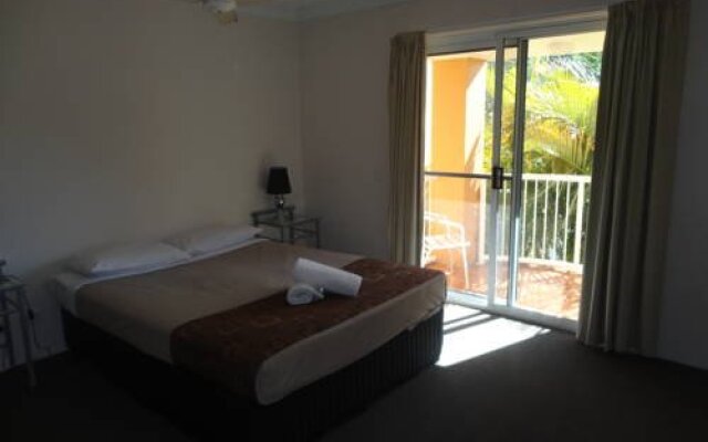 Regent Court Holiday Apartments