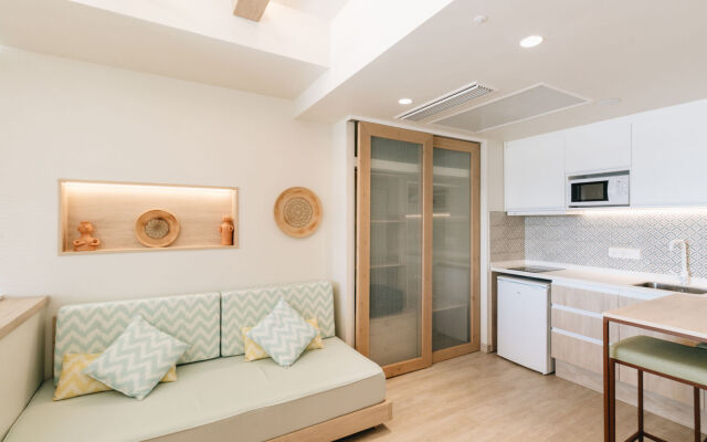 The White Apartments by Ibiza Feeling - Adults Only
