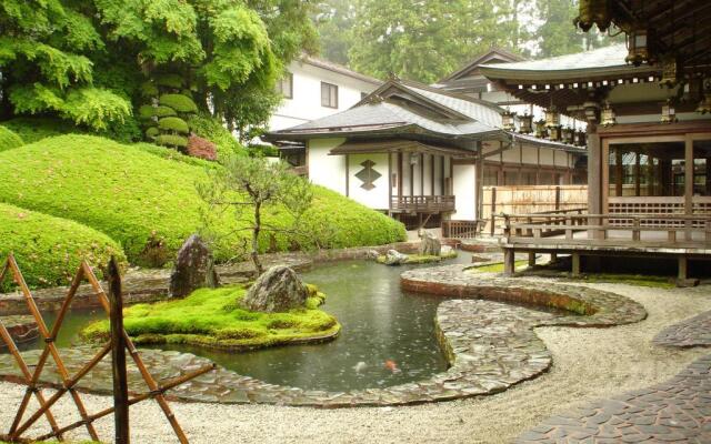 Koyasan Onsen Fukuchiin