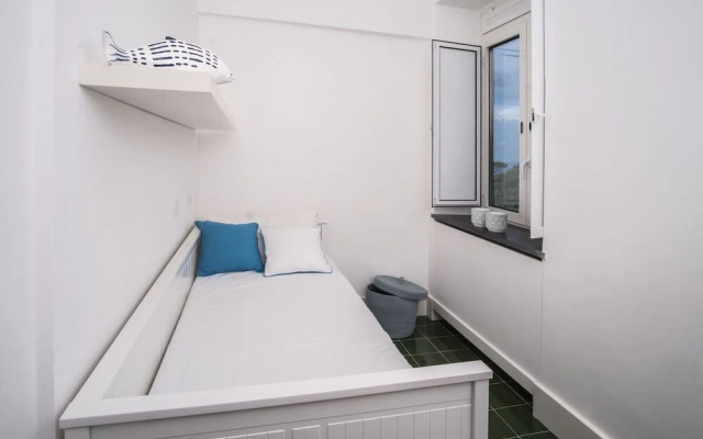 Blue View Apartments by Wonderful Italy