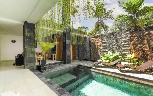 Puri Bagus Villa Legian Kuta