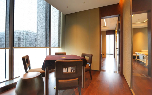 HUALUXE Xiamen Haicang Harbour View by IHG