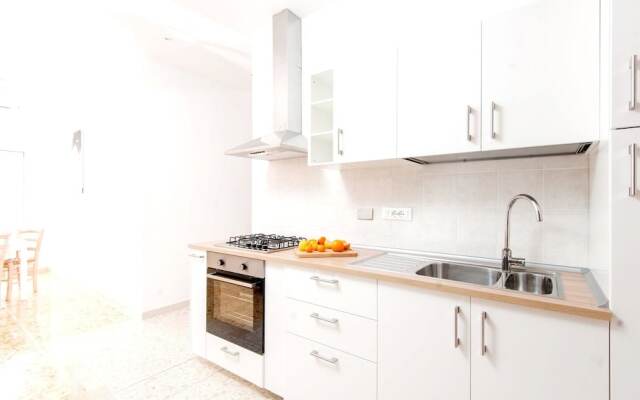 House With 2 Bedrooms in Roma, With Balcony and Wifi