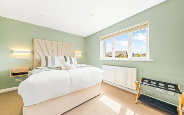 Modern 3Bed Home Next To Glasgow Airport