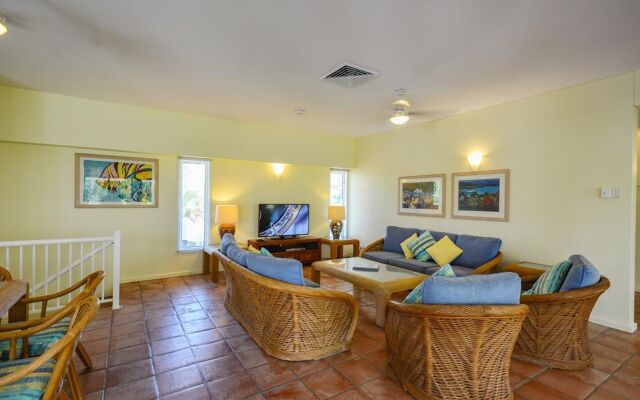 Balboa Holiday Apartments