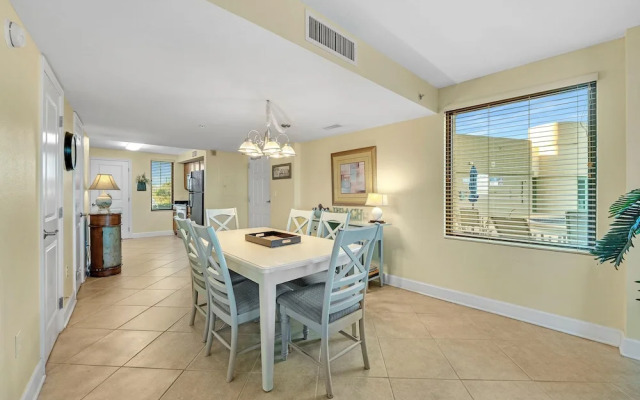 Perdido Towers West 107