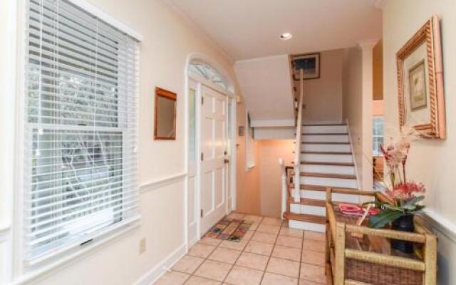 20 Ocean Green Drive by RedAwning