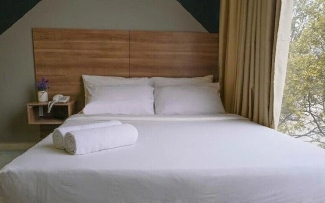 Kiara Inn by KL Suites