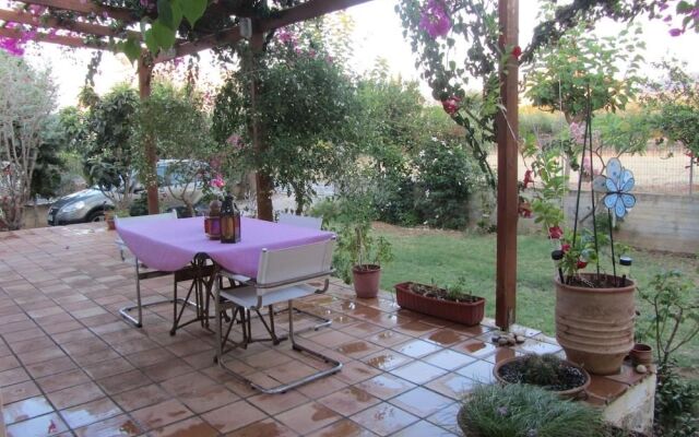 Villa in the Garden