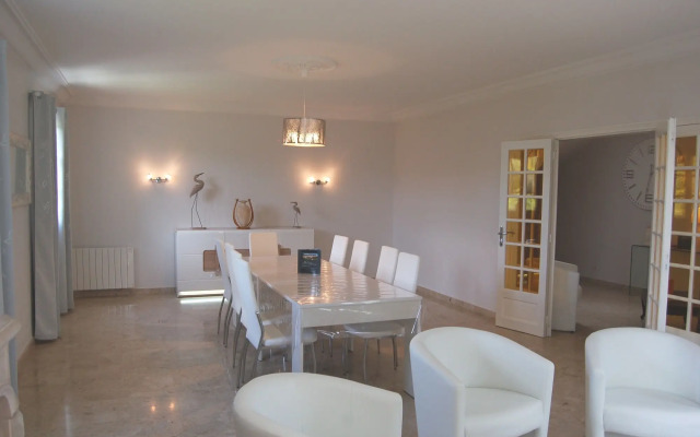 La Malouinière Des Longchamps