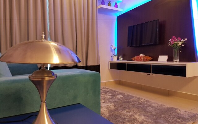 LK De Centrum 2 Bedroom Suites Apartment