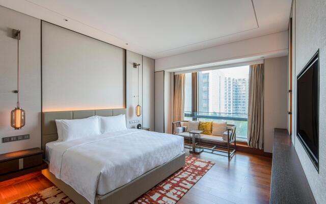 HUALUXE Beijing Xinan by IHG