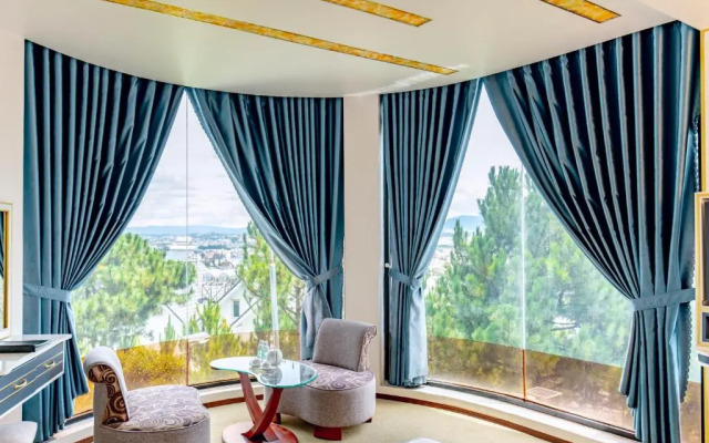 Dallas Hotel DaLat