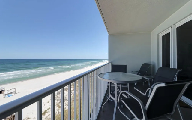 Gulf Front Master Suite! Directly On The Beach! 3 BR / 2 BA! Sleeps 8!