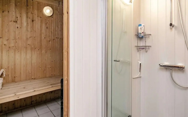8 Person Holiday Home in Bindslev-by Traum