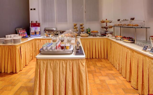 Jet Hotel, Sure Hotel Collection by Best Western