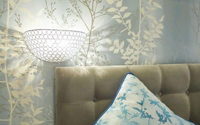 The Milburn Arms Hotel