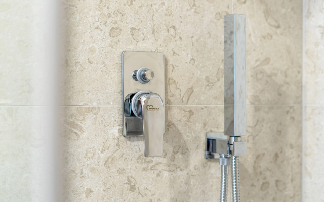 Domo Premium Apartments - Trieste Mazzini