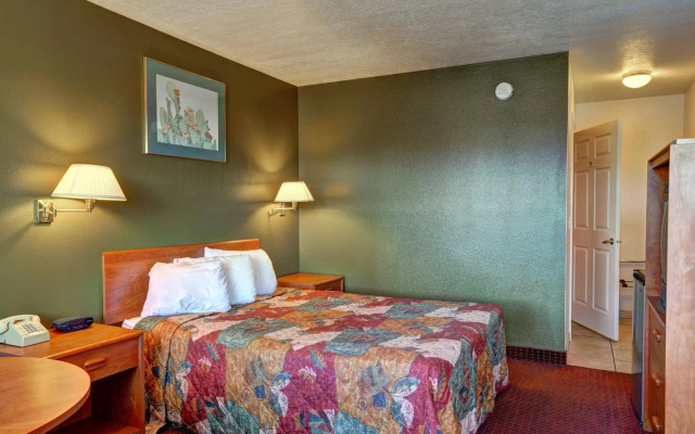 Rodeway Inn