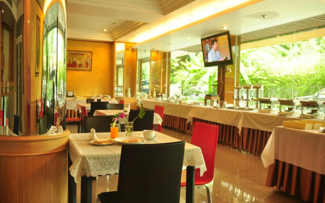 DT Hotel - Pratunam