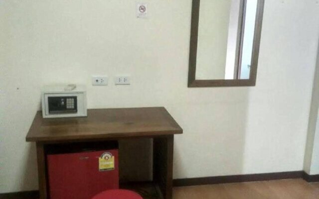 Phuket Iyh Express Hostel