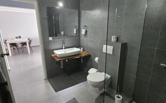 Seaview Resort  Boca Sami
